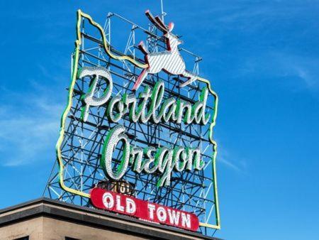 Luxury 1bedroom 1bath Pearl District Apartment *