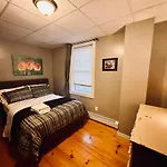 1 Bedroom Downtown Portland
