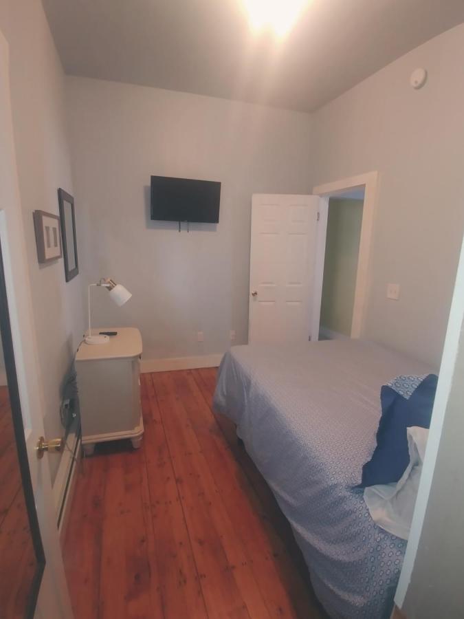 East Bayside/ Munjoy - Charming Downtown Escape Portland
