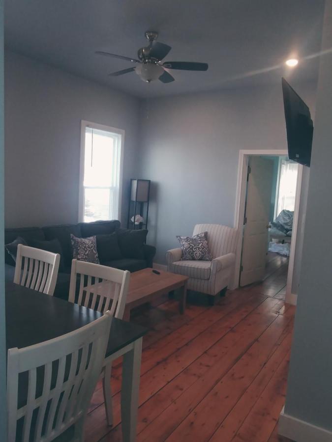 East Bayside/ Munjoy - Charming Downtown Escape